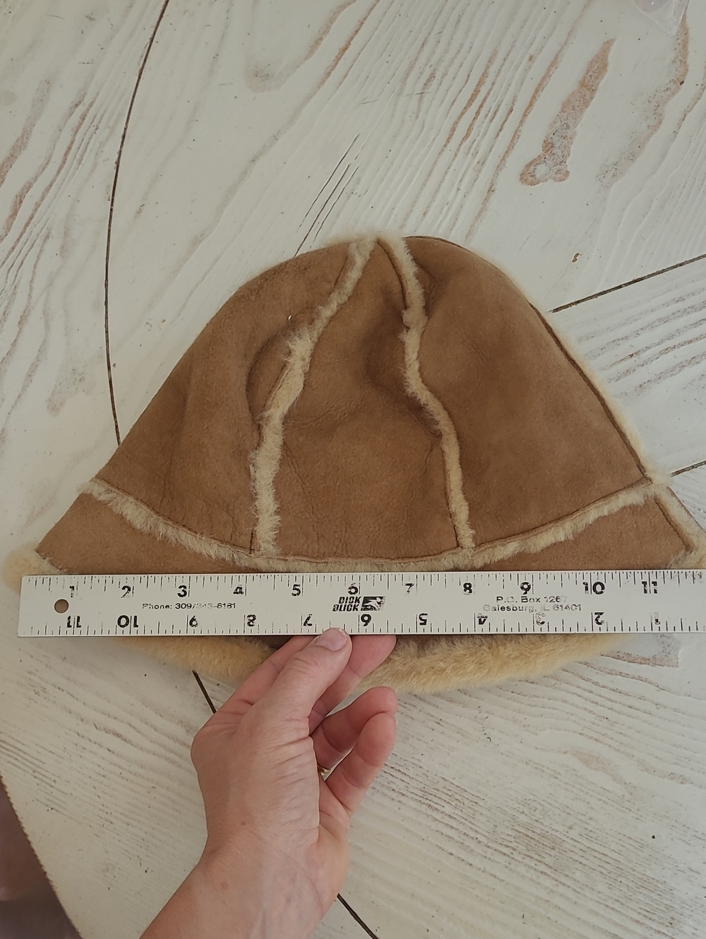 UGG Tan Suede Shearling Bucket Hat - Picture 3 of 10